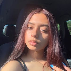 Meet your Posher, Vanessa